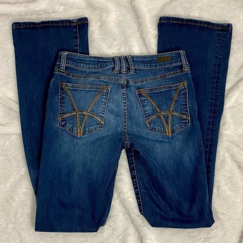 Kut from the Kloth Natalie Kurvy Bootcut Jeans - Picture 2 of 13